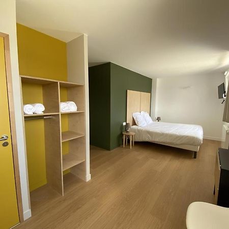 Chez Mamita Hotel Landivisiau Buitenkant foto